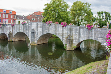 Fototapeta na wymiar Maria-Theresia-Brücke Roermond Nederland (Niederlande)