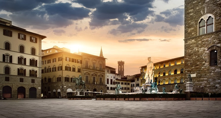 Sunrise at square of Florence
