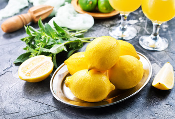 lemons with mint