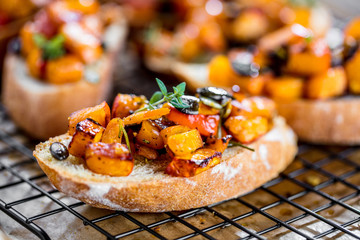 Kürbis Bruschetta 