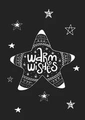 Foto auf Acrylglas Herzliche Grüße - Süße handgezeichnete Weihnachtspostkarte mit Schriftzug und Doodle-Elementen. Satz und Zitat des neuen Jahres. © Oksana Stepova