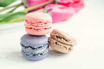 Macaroons and pink tulips