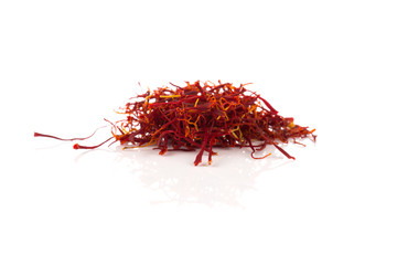 Obraz premium Dried saffron spice isolated