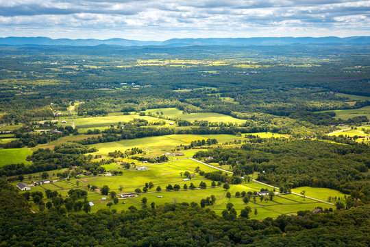 Upstate NY Land Market: Trends & Insights