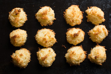 Coconut cookies