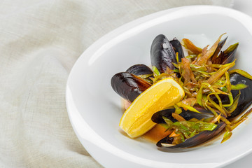 Fresh mussels