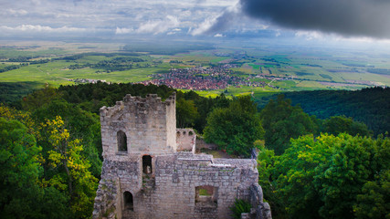 Burgruine Bernstein in den Vogesen