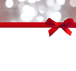 rote Schleife mit Bokeh