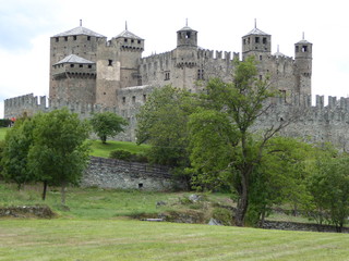 Fototapeta premium château de Félis, val d'Aoste