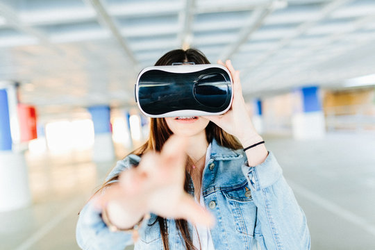 Brunette with VR glasses