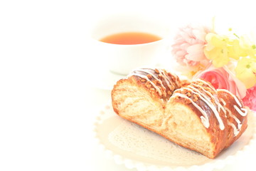Icing sweet bread for breakfast image