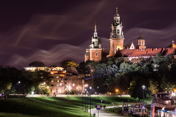Krakow Wawel castle at night