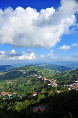 Fototapeta na wymiar Doi Mae Sa Long - view from the top - Chiangrai province, Thailand