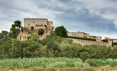 Fototapeta na wymiar Panorama de Lauris sur Durance-Luberon-Provence