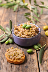 mixed green olive and toast