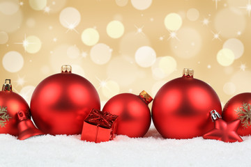 Weihnachten rot Weihnachtskugeln Gold Hintergrund Dekoration Winter Schnee Textfreiraum