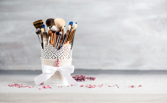 Natürliche Kosmetik, Naturkosmetik, Pinsel, Make-up