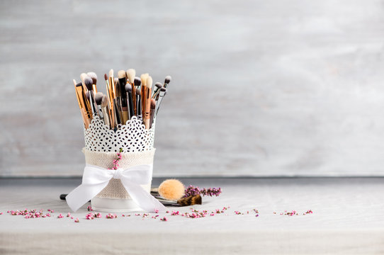 Natürliche Kosmetik, Naturkosmetik, Pinsel, Make-up