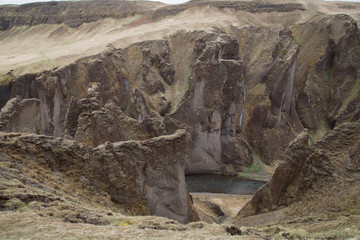Felsschlucht Fjadrargljufur in Island