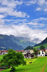 Fototapeta na wymiar Stunning alpine landscape in canton Uri, Switzerland