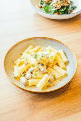 Pasta with mushroom