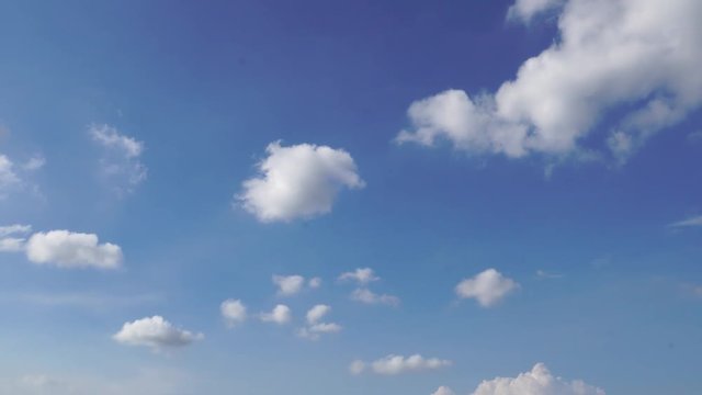 Summer blue sky and white clouds - video 4K UHD 1