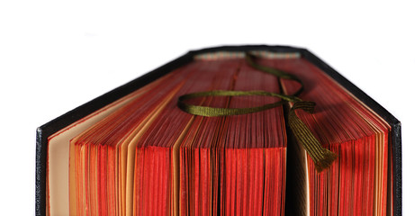 Buch mit Lesezeichen