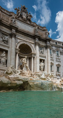 Fototapeta na wymiar Fontana di Trevi - Trevi Brunnen