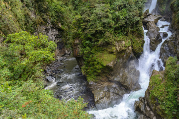 Fototapeta na wymiar Pailon del Diablo waterfall, Ecuador