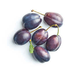 Fresh blue plums.
