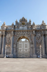 Fototapeta na wymiar Gate of Dolmabahce palace in Istanbul, Turkey