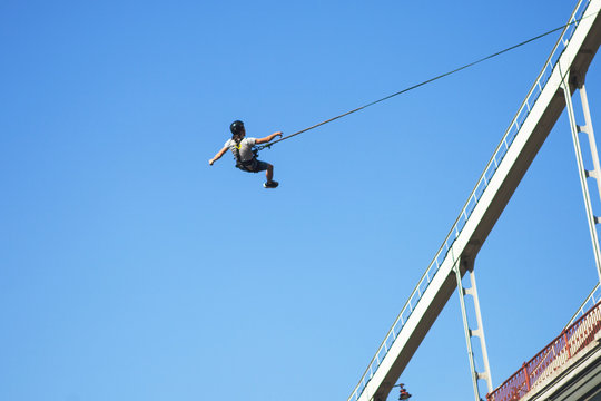 Rope Jumping: people in flight from a height.