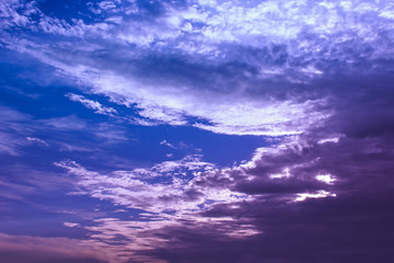Fototapeta premium Beautiful sky with a large cloud overshadowing the sun. Serenity nature.
