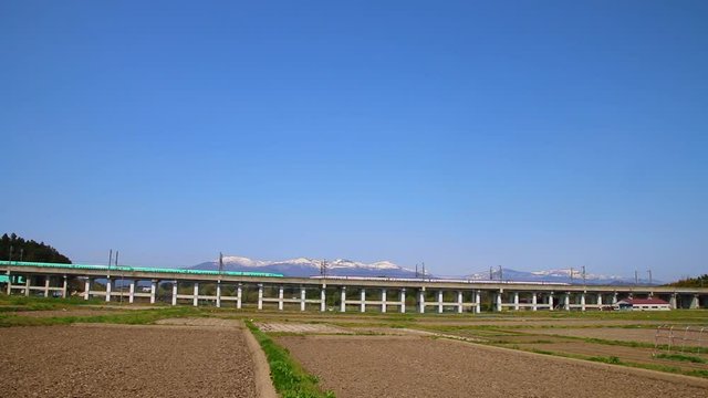 福島県を走る新幹線
