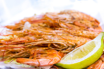 fries cuisine shrimp and lemon