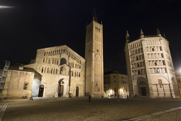 Parma (Italy) by night: cathedral square