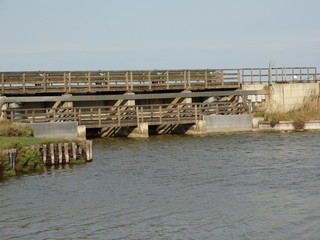 ponte sul fiume