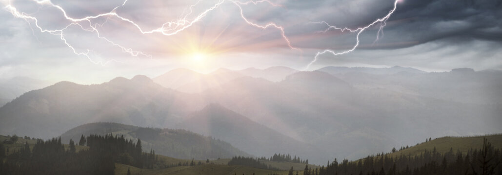 Fototapeta Thunderstorm in the Carpathians