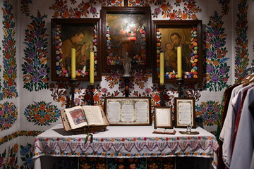 ポーランド ザリピエ村 フラワーペイント 可愛い村 花柄 花の教会 ヨーロッパの美しい村 poland zalipie village flower paint small and cute floral village flower church