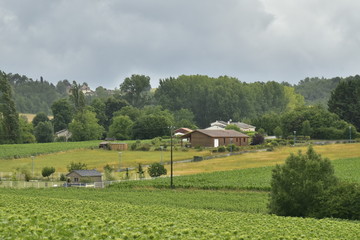 Fototapeta na wymiar La campagne du Périgord Vert après le passage d'une averse intense ,au village de Champagne
