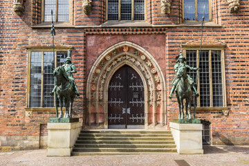 Fototapeta na wymiar Entrance to the historical town hall of Bremen
