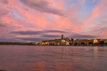 Tramonto su Marta, lago di Bolsena
