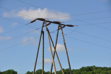 słup elektryczny
