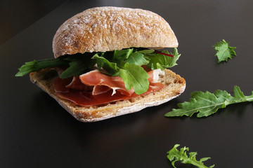 sandwich prosciutto hamon ciabatta