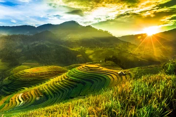 Papier Peint photo Mu Cang Chai Rice fields on terraced of Mu Cang Chai, YenBai, Vietnam. Vietnam landscapes.