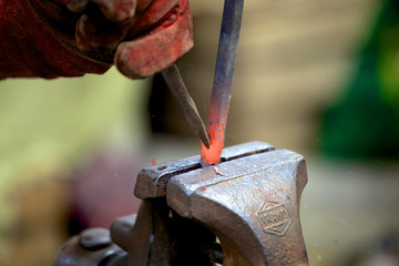 Artesano de la forja 