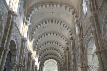 Striped arches of the vault of Basilica Sainte-Marie-Madeleine in Vezelay