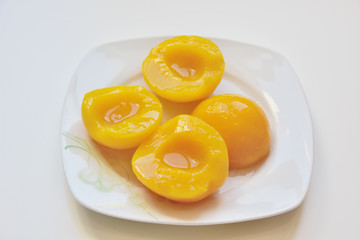 pickled peaches