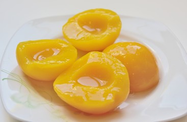 pickled peaches