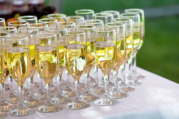 Served in a tent table with a buffet table